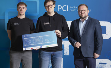 Nagrodzeni studenci KNML