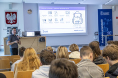 Wykład dra P.Bednarza