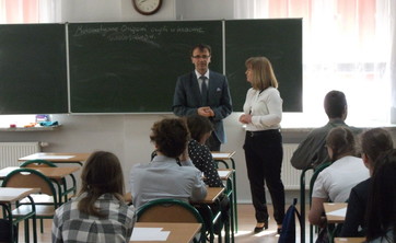 Zajęcia z matematyki w I Liceum Ogólnokształcącym w Mielcu.
