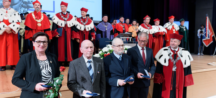 Wyróżnieni medalem „Zasłużonym dla Politechniki Rzeszowskiej im. Ignacego Łukasiewicza”